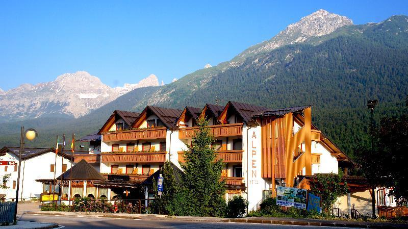 Hotel Alpen Andalo Extérieur photo