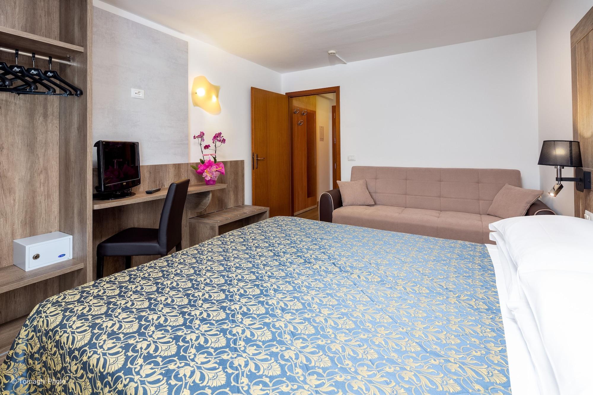 Hotel Alpen Andalo Extérieur photo