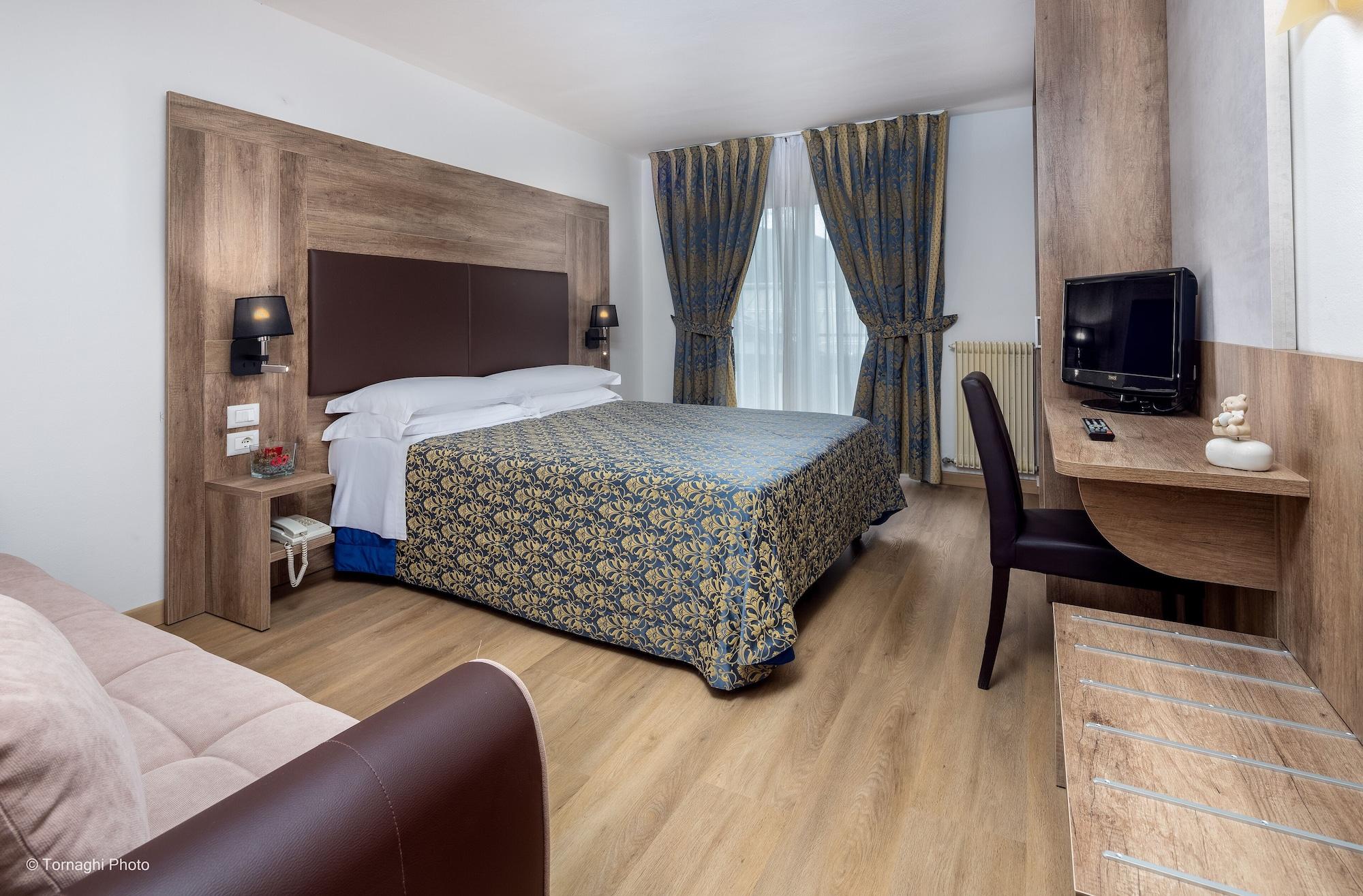 Hotel Alpen Andalo Extérieur photo