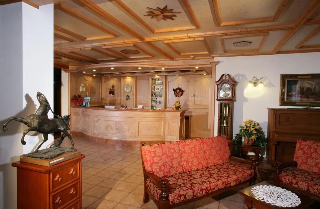 Hotel Alpen Andalo Extérieur photo